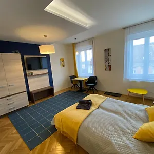 frank-fang-apartments-mk1.inbudapesthotels.com/