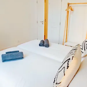 conde-3-bdr-luxury-and-new-renovated-lisbon.hotels-lisbon-portugal.com/